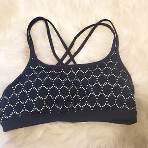 Athleta top